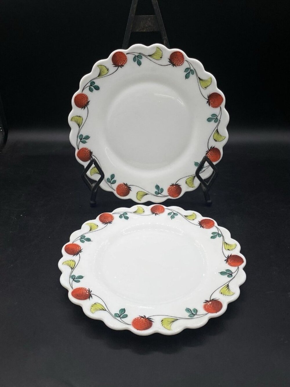 Anchor Hocking Fire King Strawberry Milk Glass 8.5” Plate LOT 2 Vintage